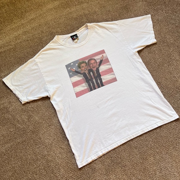 VTG ‘04 George W Bush & John Kerry White Tee - Picture 2 of 5